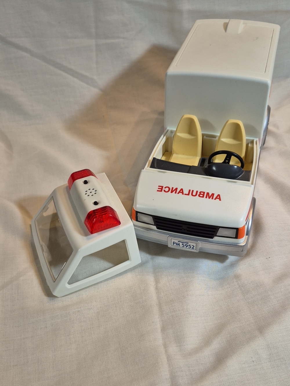 Three Playmobile Rescue Vehicles - Picture 9 of 12